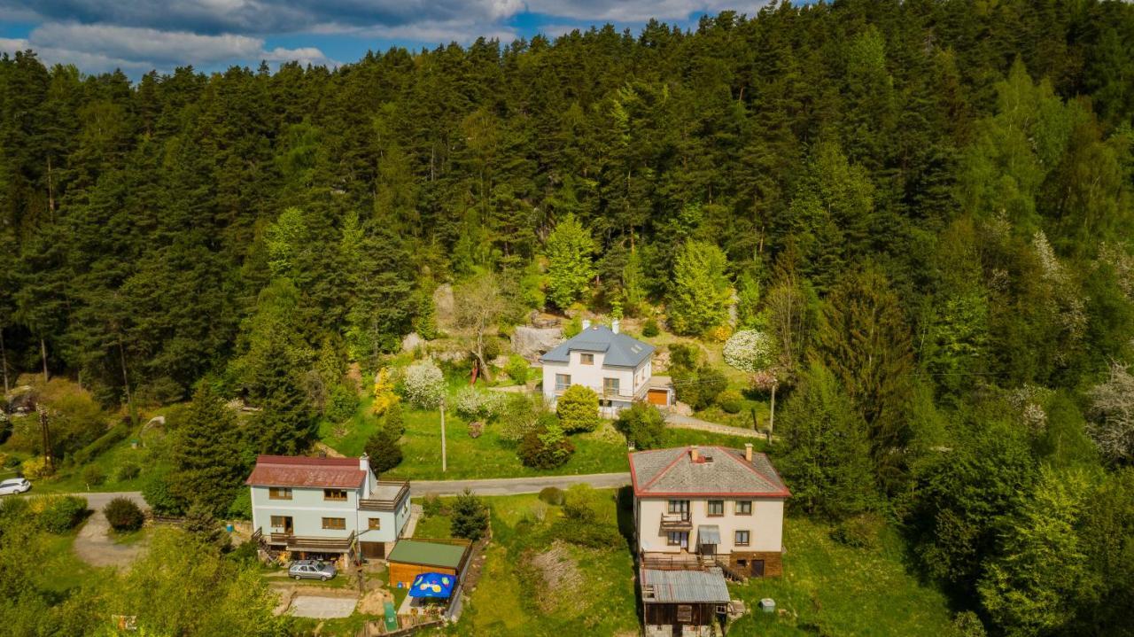 Apartman Pod Skalou V Ceskem Raji Besedice Экстерьер фото